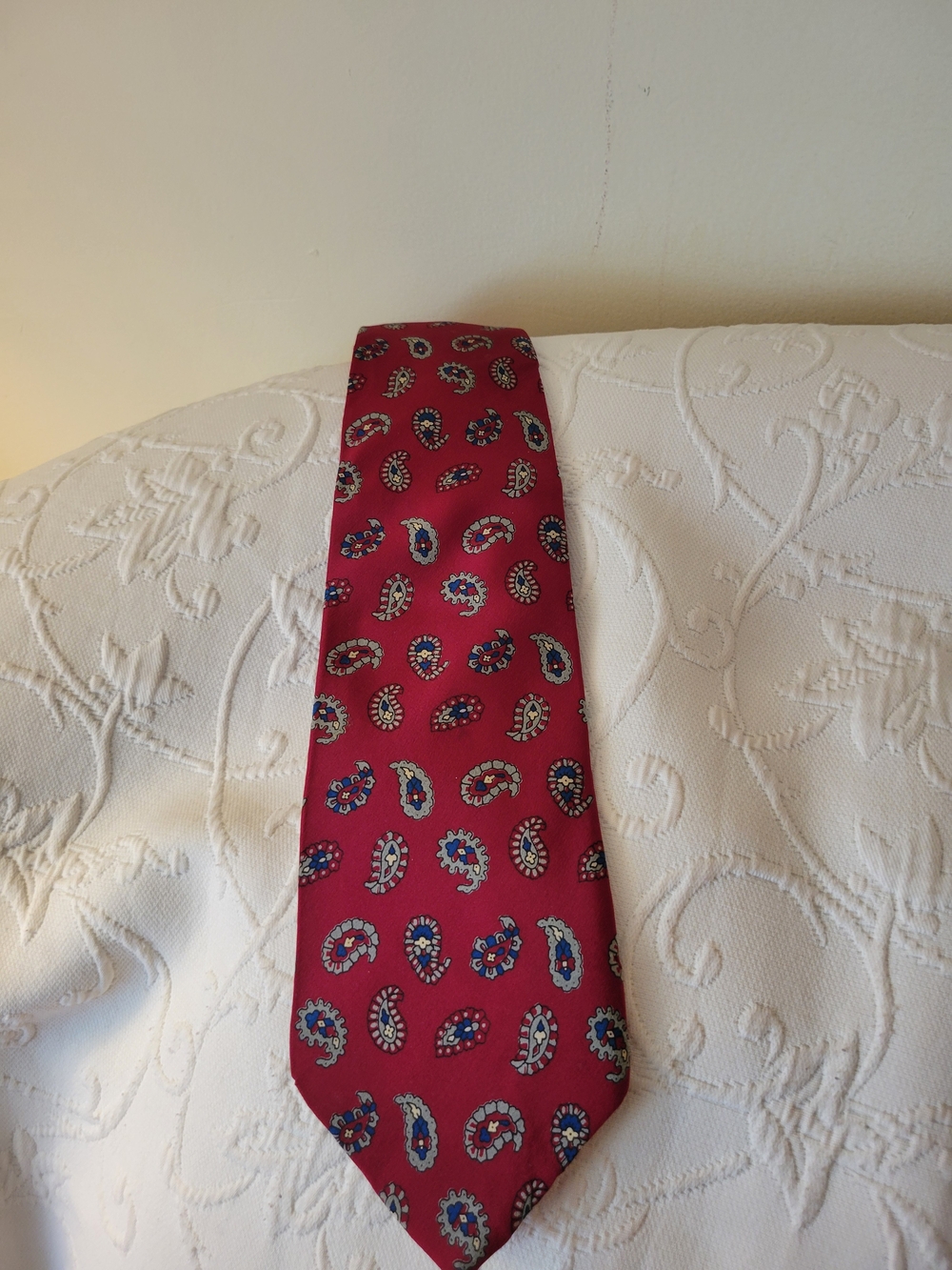 Men's Red Paisley Silk Tie Made In Palermo Italy